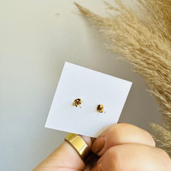 NEW ANTHROPOLOGIE JaxKelly 18kt Gold Obsidian Stone Natural Gemstone Earring - Picture 3 of 7